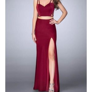 La femme prom dress! Two piece red